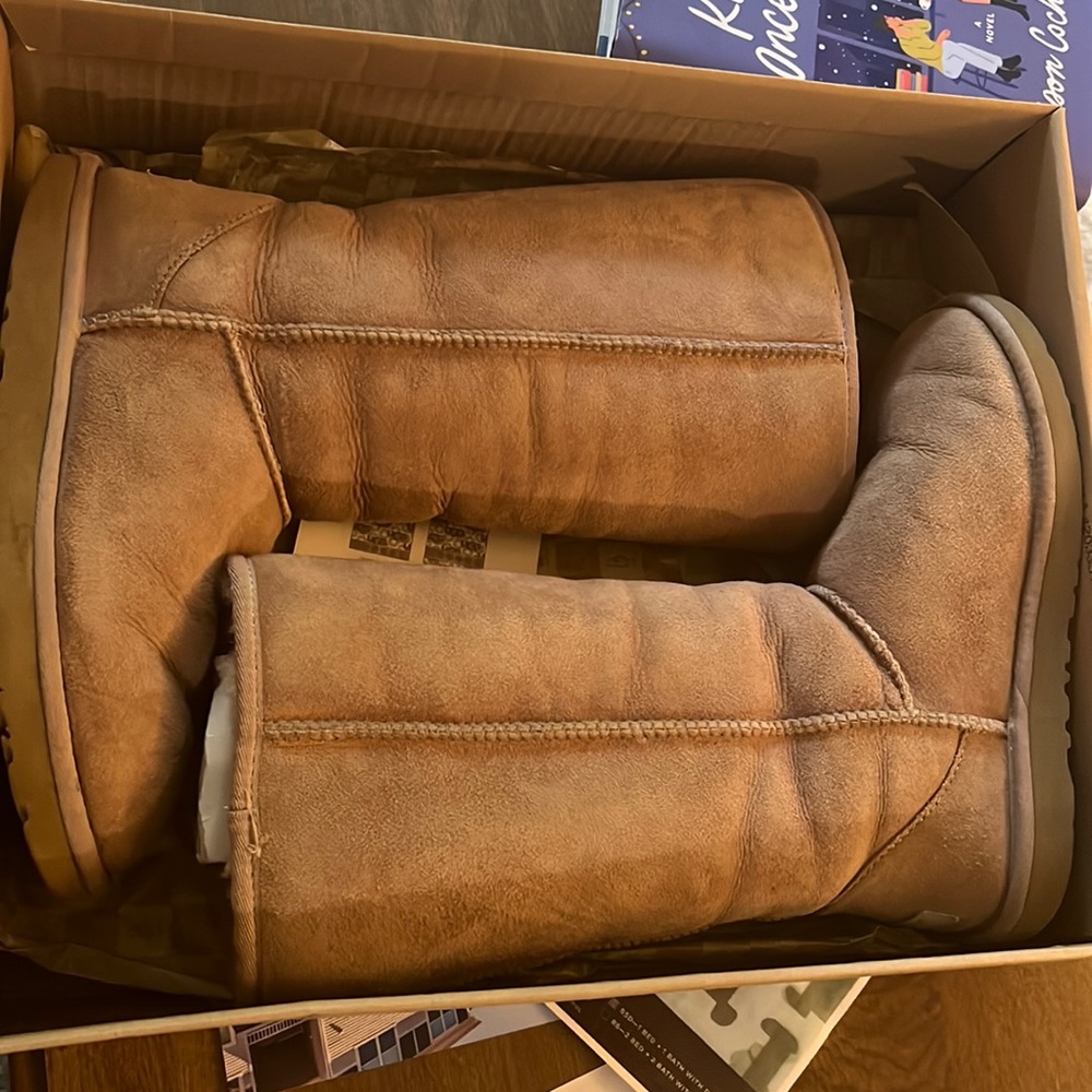Ugg boots size 8 color mushroom